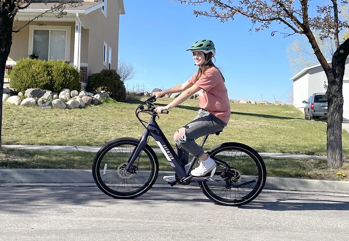 aventon-pace-womens-electric-bike-1024x707